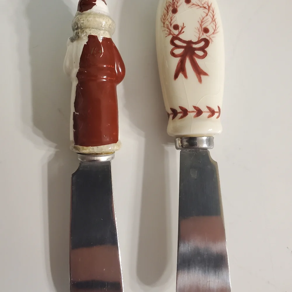 Lot Of 6 Christmas Cheese Butter Spreaders Knives Stainless Santa Candy CaneASIS